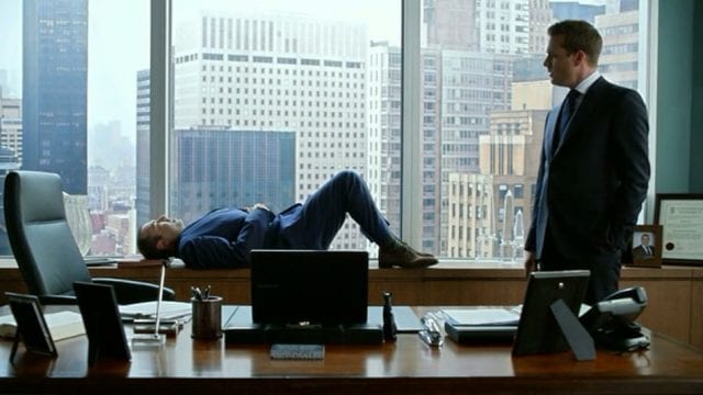 Suits S04E04 – Leveraged