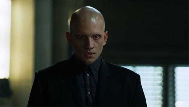 Gotham_S01E07_screen_01