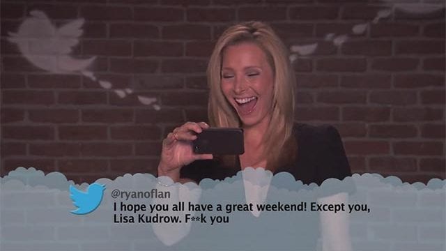 Lisa Kudrow, Lena Dunham & Co. lesen Tweets vor, in denen sie beleidigt werden