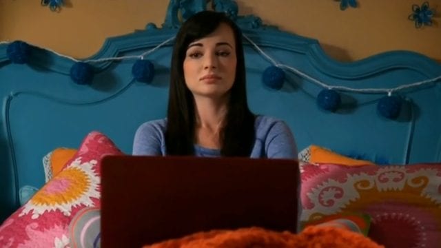 Awkward S05E03 – Jenna in Wonderland