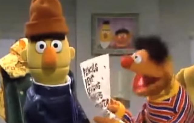 Ernie und Bert rappen „Regulate“