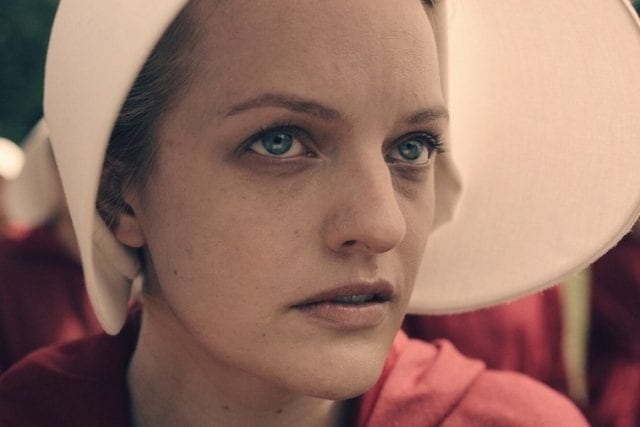 Review: The Handmaid's Tale S01E01 - Offred (Pilot)
