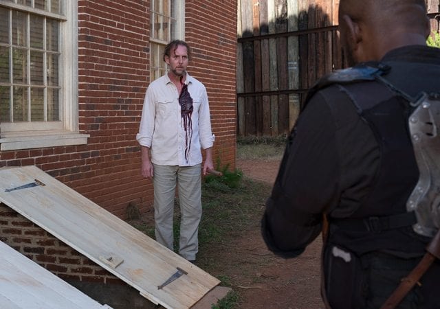 the-walking-dead-episode-813-morgan-james-935-640x450