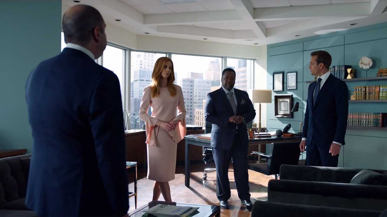 Suits-S08E09-Review_01