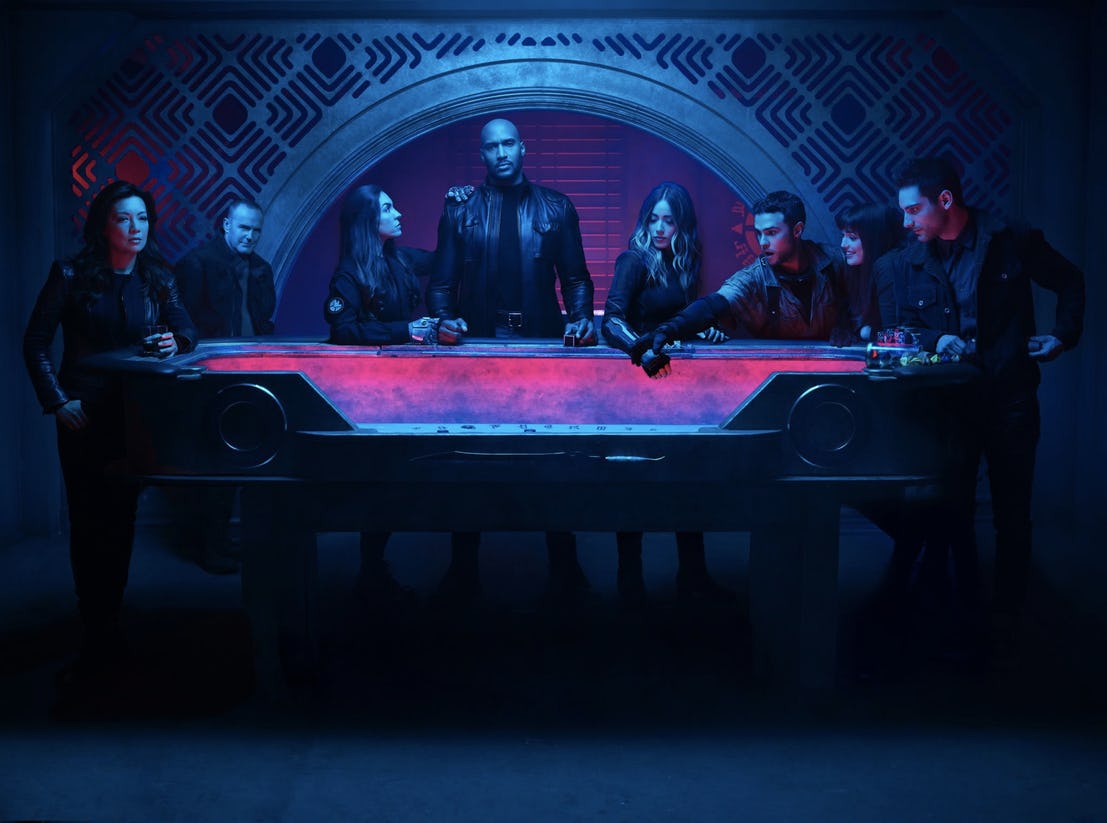 Agents-of-SHIELD-Season-6-Cast-Photo