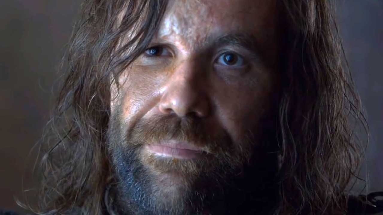 The Hound macht 5 Minuten lang Leute fertig