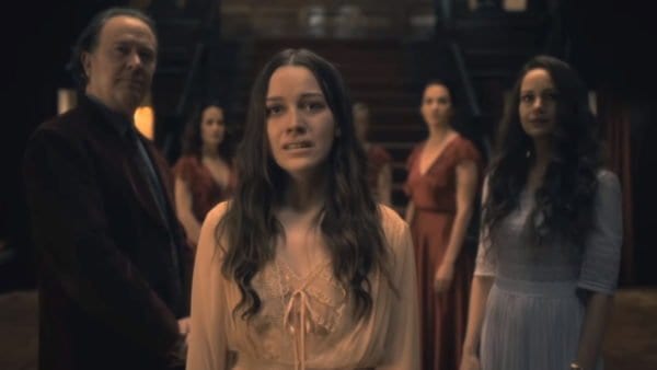 The Haunting of Hill House: Das Spiel mit Licht und Schatten