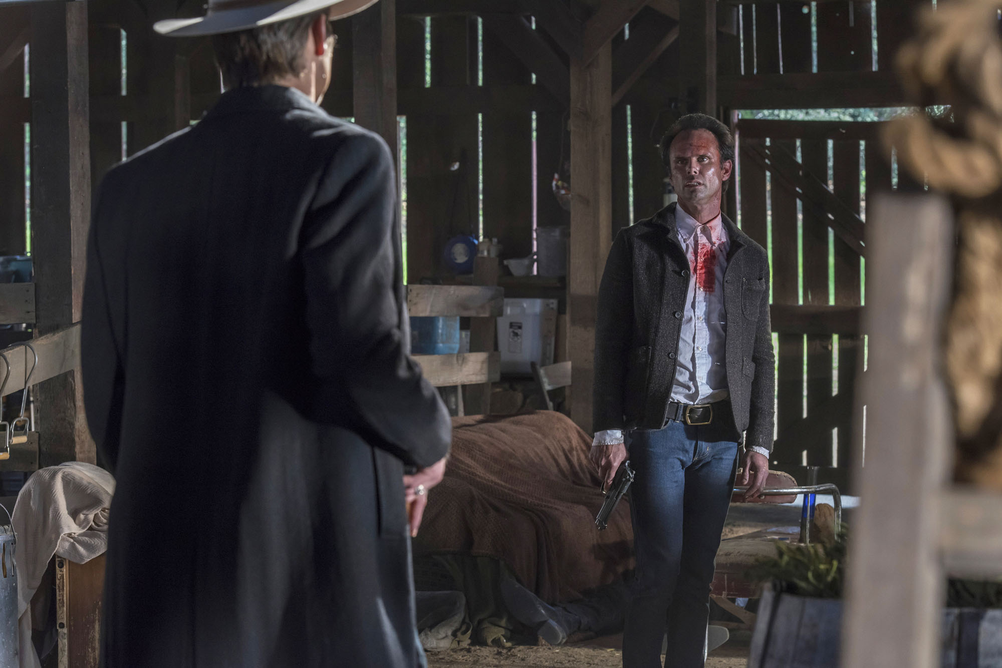 justified-s06e13-the-promise-01
